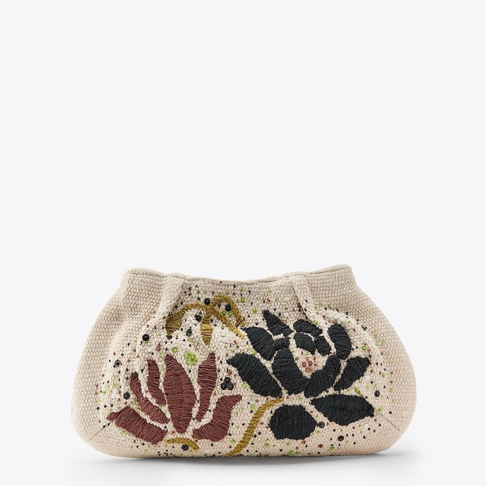 FLORAL EMBROIDERED CLUTCH